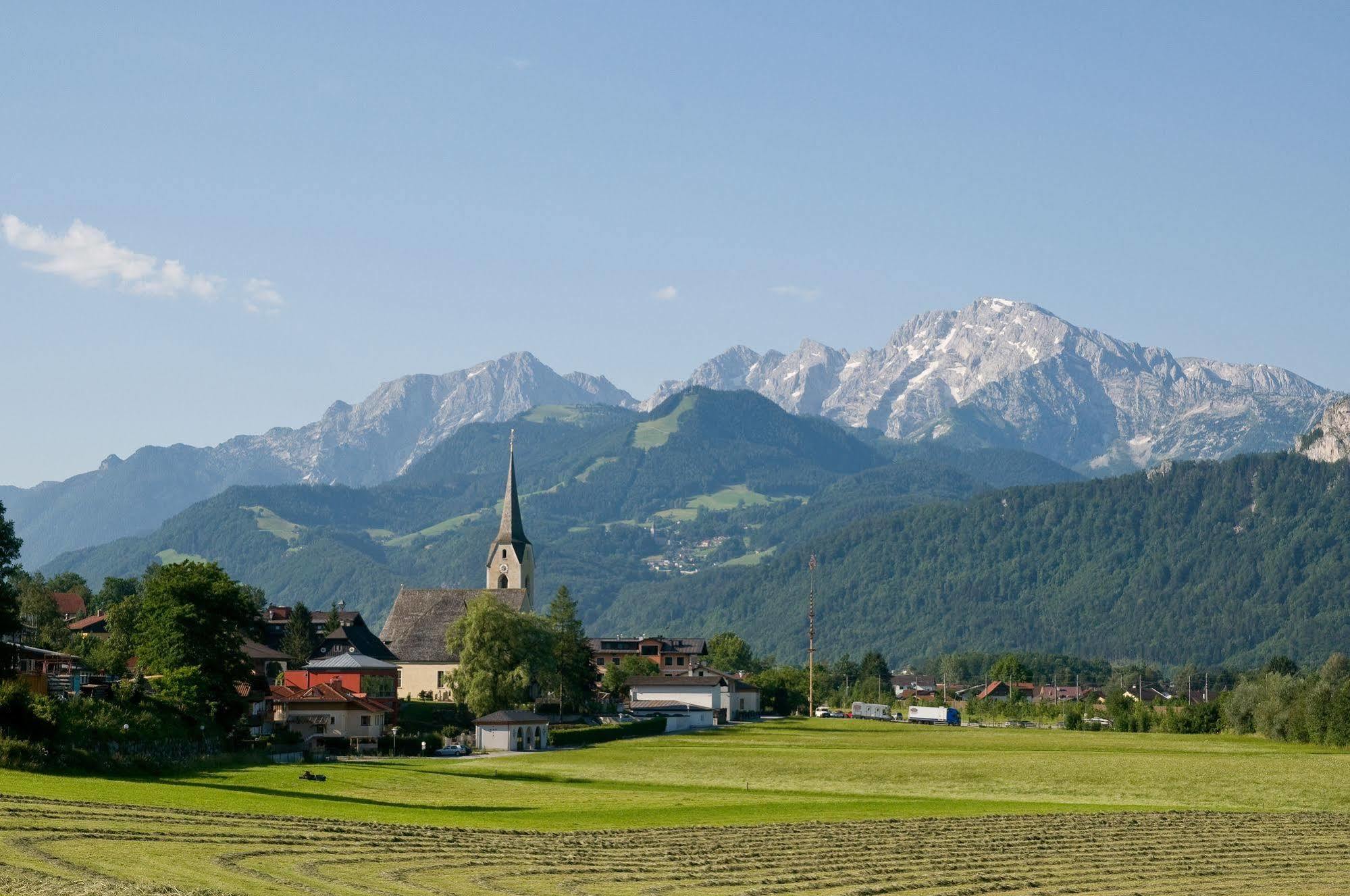Hotel Gasthof Zum Kirchenwirt Puch bei Hallein Exterior foto